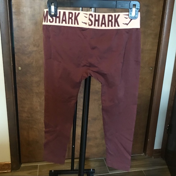 Gymshark fit cropped leggings - berry - Picture 2 of 4